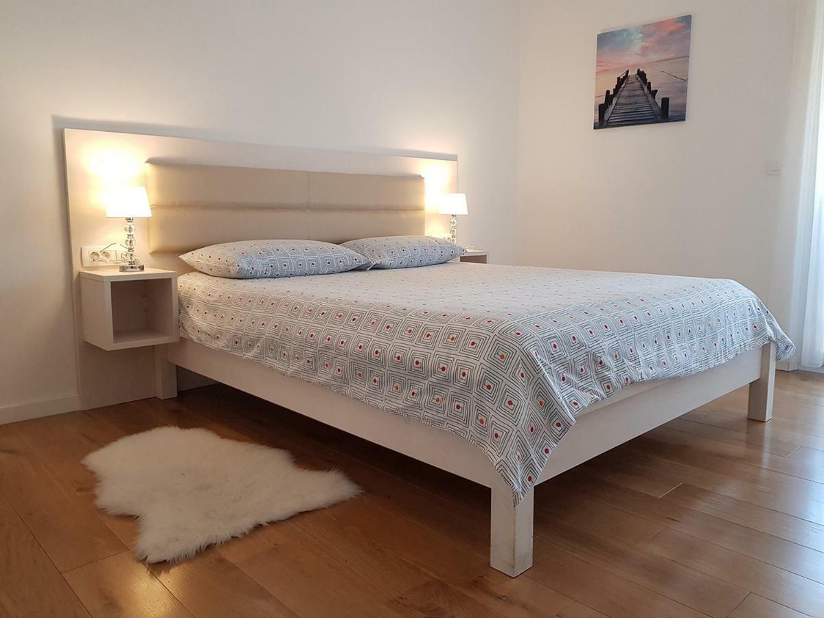 Apartment Domalu Old Town ザダル エクステリア 写真